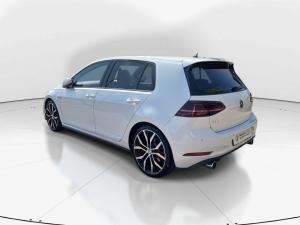Volkswagen Golf GTI - Image 5
