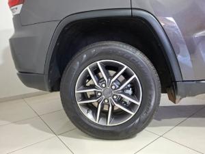 Jeep Grand Cherokee 3.6L Laredo - Image 7