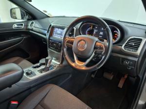 Jeep Grand Cherokee 3.6L Laredo - Image 9