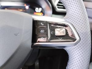 MG ZS Pro 1.5T Luxury - Image 10