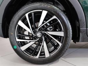 MG ZS Pro 1.5T Luxury - Image 11