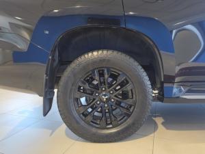 Mitsubishi Pajero Sport 2.4DI-D 4x4 - Image 11