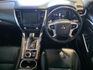 Mitsubishi Pajero Sport 2.4DI-D 4x4 - Image 8