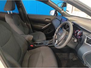 Toyota Corolla Cross 1.8 Xi - Image 10