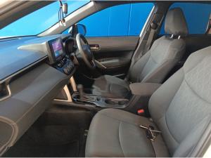 Toyota Corolla Cross 1.8 Xi - Image 11