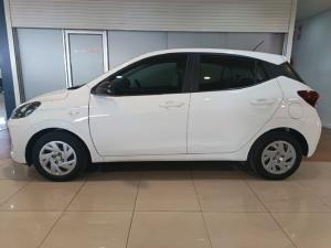 Hyundai Grand i10 1.0 Premium hatch - Image 3