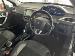 Peugeot 2008 1.6HDi Allure - Image 8