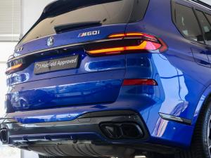 BMW X7 M60i - Image 13