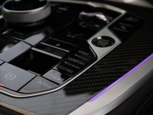 BMW X7 M60i - Image 25