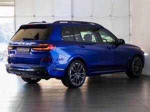 BMW X7 M60i - Image 9