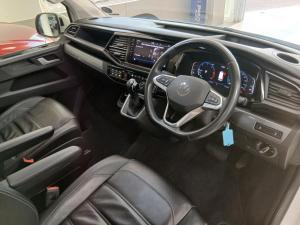 Volkswagen Caravelle 2.0BiTDI Highline 4Motion - Image 9