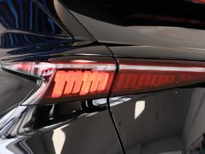 Omoda C5 1.5T SHS HEV - Image 23