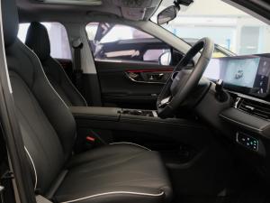 Omoda C5 1.5T SHS HEV - Image 9