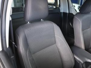 Toyota Hilux 2.8GD-6 Xtra cab 4x4 Raider - Image 7