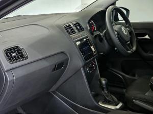 Volkswagen Polo Vivo hatch 1.6 Life - Image 20