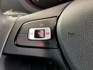 Volkswagen Polo Vivo hatch 1.6 Life - Image 17