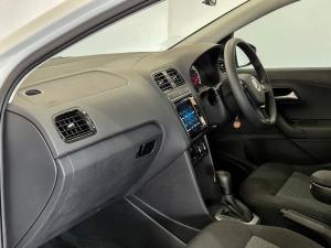 Volkswagen Polo Vivo hatch 1.6 Life - Image 23
