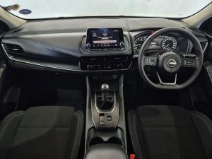 Nissan Qashqai 1.3T Visia - Image 24