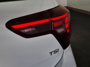 Volkswagen Polo hatch 1.0TSI Life auto - Image 14