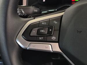 Volkswagen Polo hatch 1.0TSI Life auto - Image 27