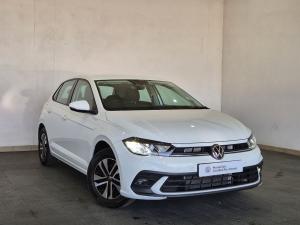 Volkswagen Polo hatch 1.0TSI Life auto - Image 2