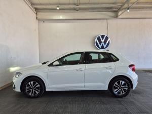 Volkswagen Polo hatch 1.0TSI Life auto - Image 8