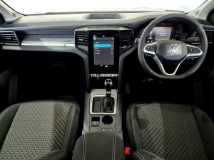 Volkswagen Amarok 2.0TDI double cab Life auto - Image 27