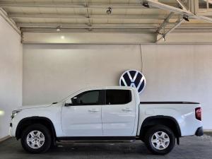 Volkswagen Amarok 2.0TDI double cab Life auto - Image 8