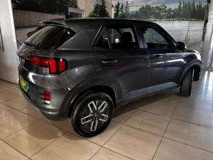 Hyundai Venue 1.0T Motion auto - Image 3