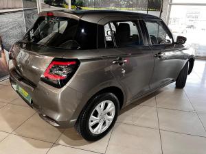 Suzuki Swift 1.2 GL - Image 3