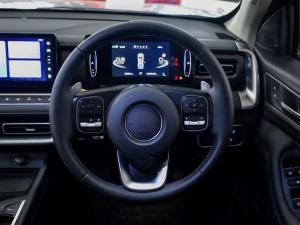GWM P300 2.4T double cab LT - Image 11