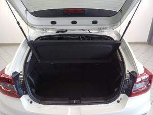 Suzuki Baleno 1.5 GLX manual - Image 21