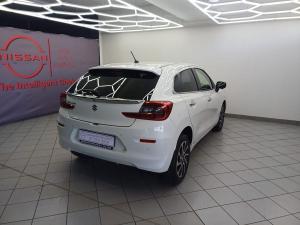 Suzuki Baleno 1.5 GLX manual - Image 5