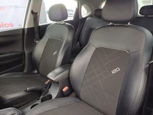 Hyundai i20 1.4 Premium - Image 17