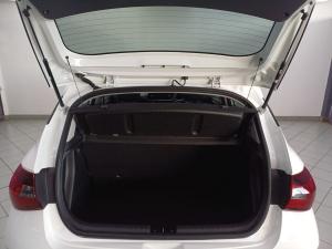 Hyundai i20 1.4 Premium - Image 18