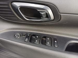 Hyundai i20 1.4 Premium - Image 25