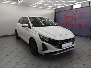 Hyundai i20 1.4 Premium - Image 3