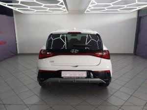 Hyundai i20 1.4 Premium - Image 5