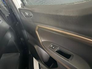 Renault Kiger 1.0 Turbo Express panel van - Image 21