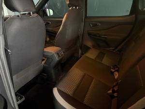 Nissan Magnite 1.0 Turbo Acenta Kuro auto - Image 19