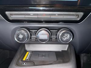 Nissan Magnite 1.0 Turbo Acenta Kuro auto - Image 22
