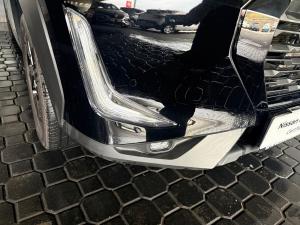 Nissan Magnite 1.0 Turbo Acenta Kuro auto - Image 7