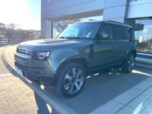 Land Rover Defender 110 D350 X-Dynamic HSE - Image 4