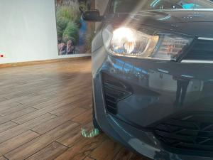 Kia Rio hatch 1.2 LS - Image 3