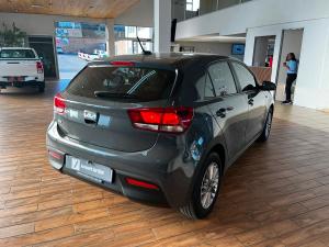 Kia Rio hatch 1.2 LS - Image 6