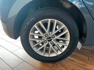 Kia Rio hatch 1.2 LS - Image 8