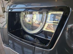 Land Rover Defender 110 D250 X-Dynamic SE - Image 16