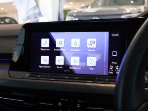 Volkswagen Golf R - Image 16