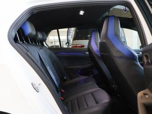 Volkswagen Golf R - Image 18