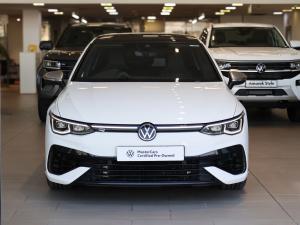 Volkswagen Golf R - Image 2